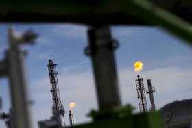 شیمیایی ها در آغوش بازار نفت