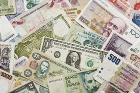 حرکت خلاف جهت پوند نسبت به دلار و یورو
