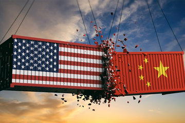 کاهش رشد اقتصادی چین در اثر جنگ تجاری با آمریکا
