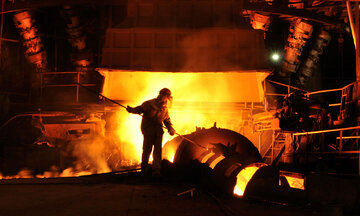 نگاهی به معاملات امروز محصولات فولادی در بورس کالا