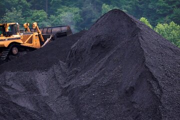 کاهش عرضه زغال‌سنگ، دومین اقتصاد جهان را فلج کرد