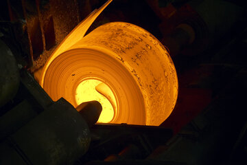 عرضه ۹۲ هزار تن فولاد در بورس کالا