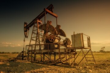 ‌تداوم درخشش هفتگی نفت در بازارهای جهانی