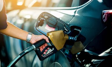 ۲ برابر شدن قیمت بنزین در آمریکا در دوره ریاست جمهوری بایدن
