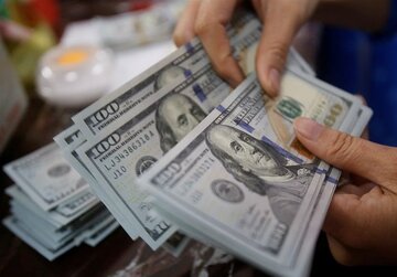 اطلاعیه بازار متشکل ارز ایران درخصوص انجام معاملات توافقی بدون دامنه نوسان در روز پنج شنبه