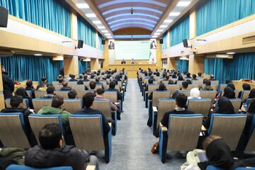 کارگاه آموزشی آشنایی با مدل «حراج همزمان» در بورس کالا برگزار شد