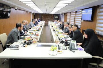 نشست هماهنگی صادرات سیمان و کلینکر از بورس کالا برگزار شد/
گواهی صادراتی به صورت الکترونیکی به گمرک ارسال می‌شود