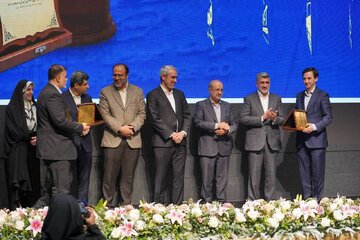 نگاهی به برترین‌های بورس کالا از لنز دوربین-۴