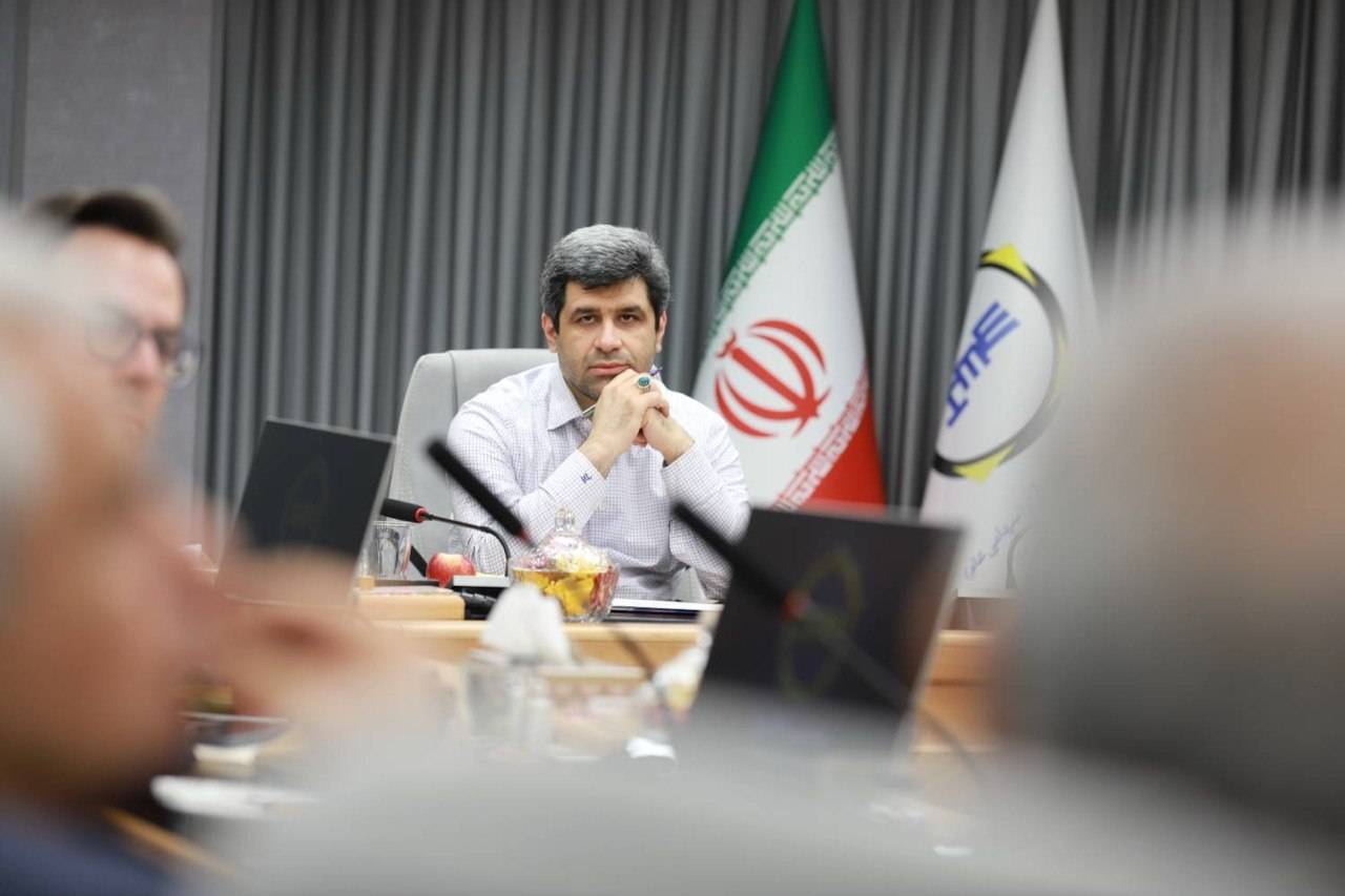 نشست هم اندیشی انجمن تولیدکنندگان سیم و کابل و بورس کالا برگزار شد/
قرارداد آتی گواهی کاتد مس به زودی راهاندازی میشود