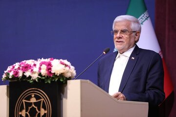 سرمایه های خرد و راکد باید از مسیر بازار سرمایه وارد چرخه تولید شود/
ثبات سیاست گذاری ها، کلید توسعه بازار سرمایه