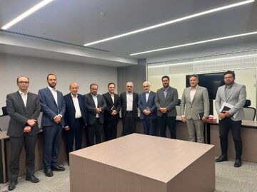 نشست مشترک انجمن تولیدکنندگان مستربچ و کامپاند با بورس کالا برگزار شد